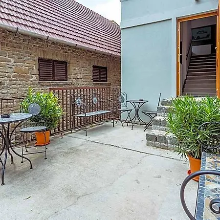 Bed & Breakfast Csoepi Panzio